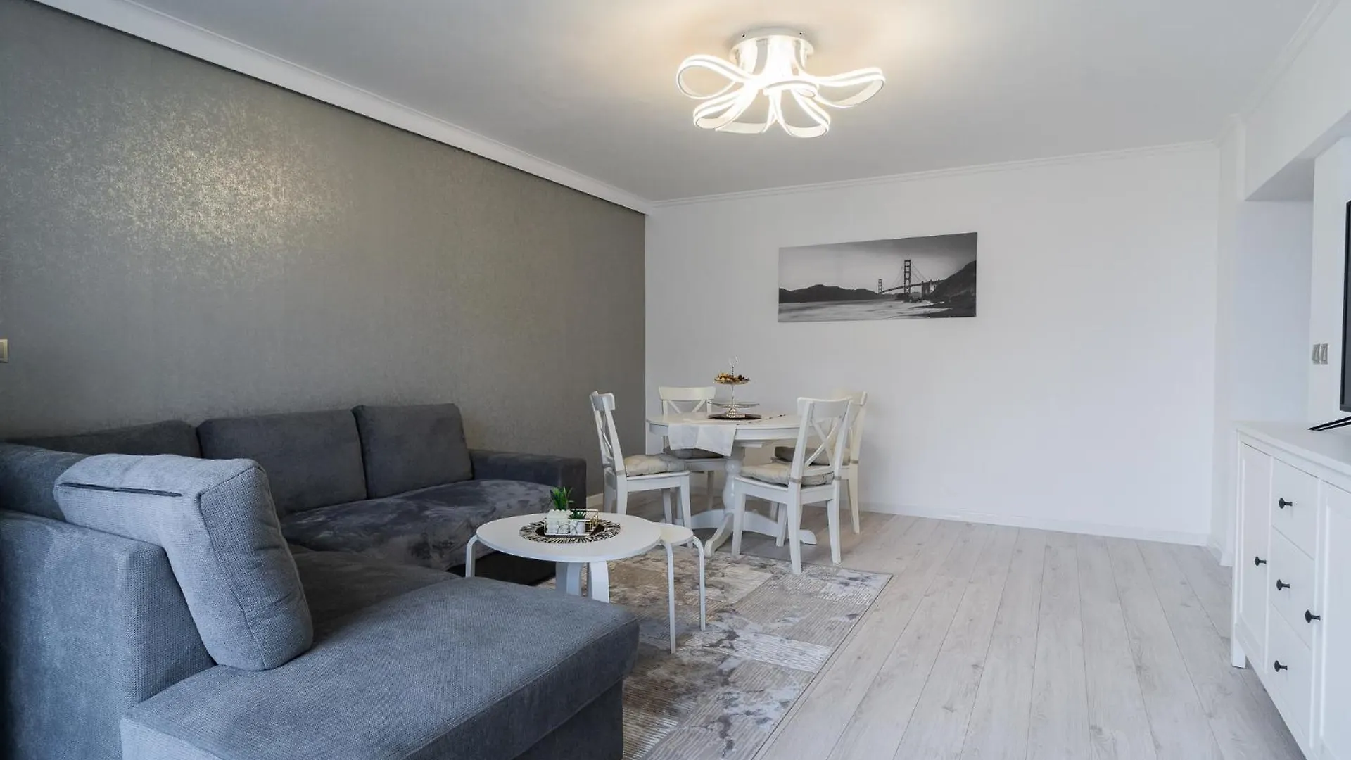 Luxury 2Br On Decebal Avenue Apartment Bucharest 0*,