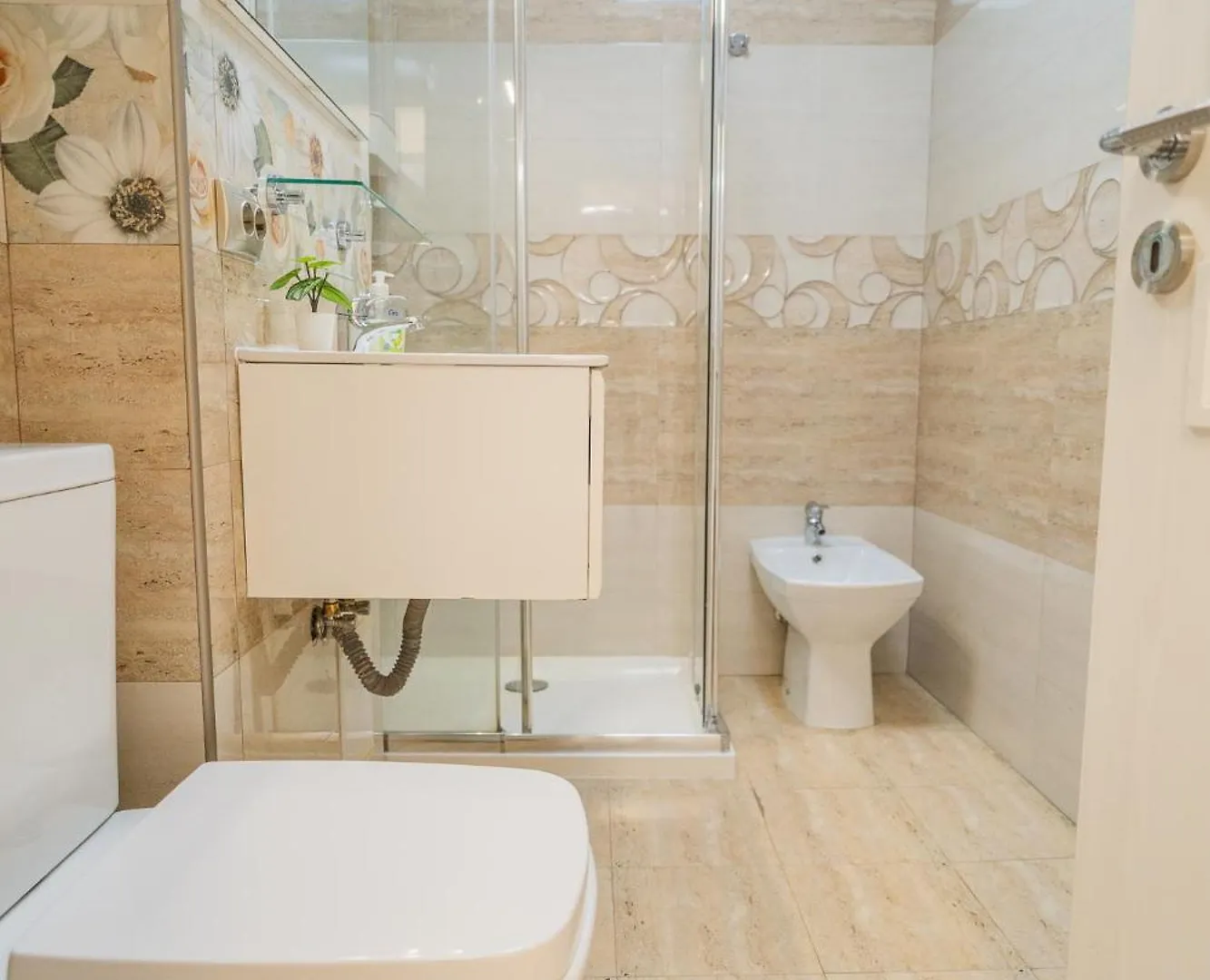 Luxury 2Br On Decebal Avenue Apartment Bucharest