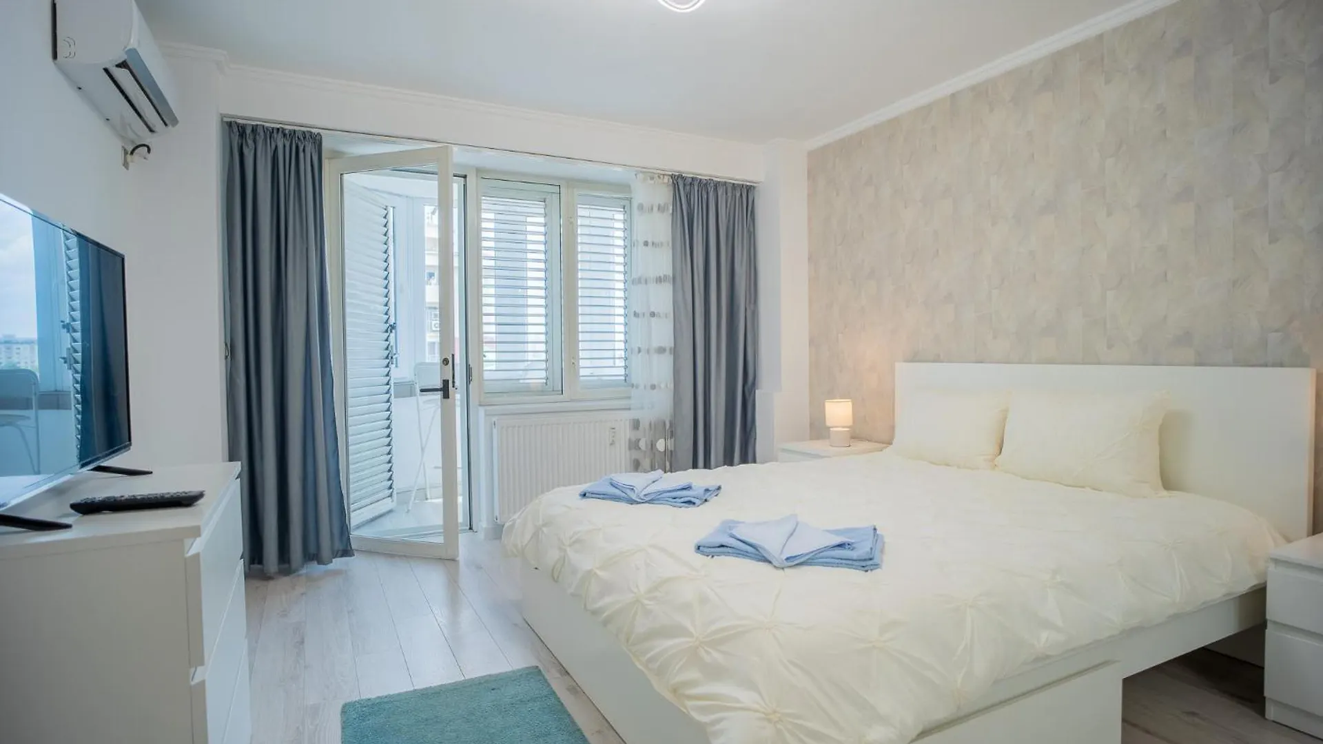 Luxury 2Br On Decebal Avenue Apartment Bucharest