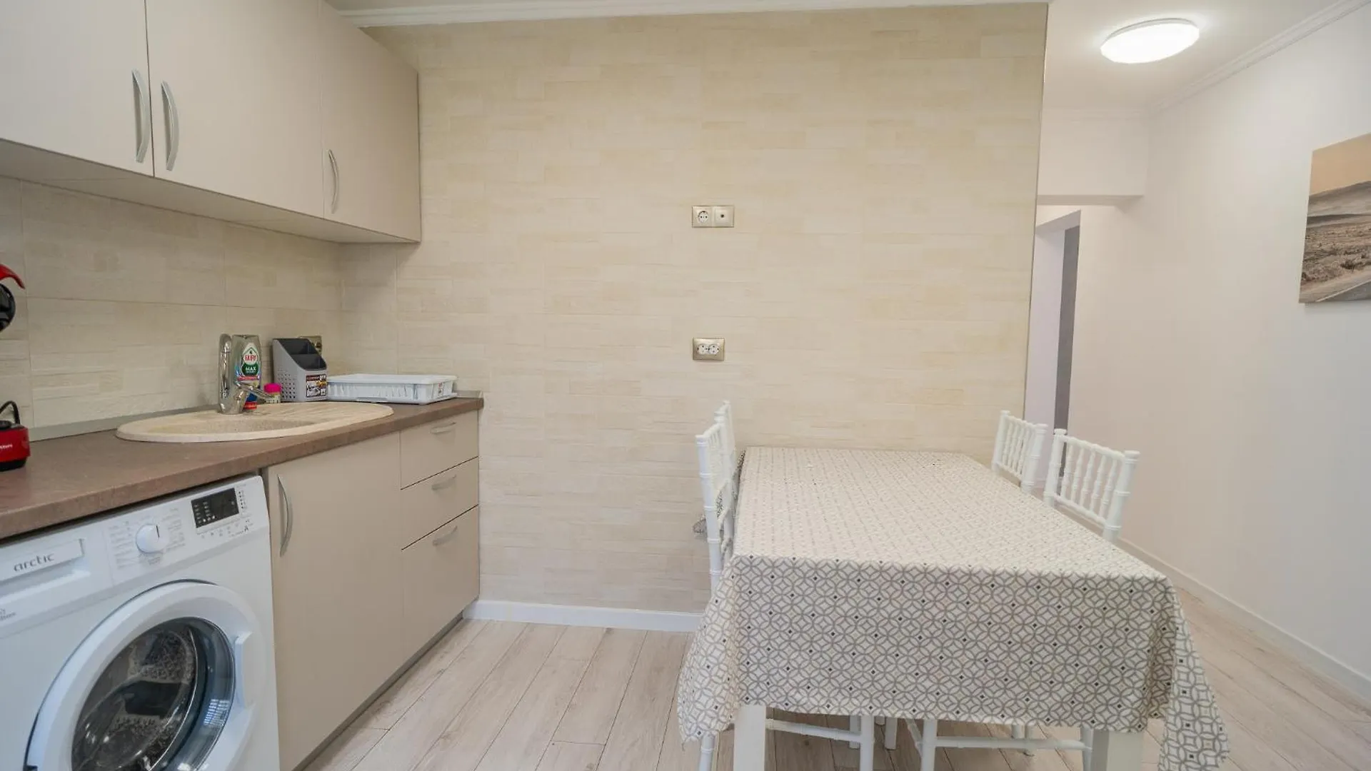 Luxury 2Br On Decebal Avenue Apartment Bucharest Romania