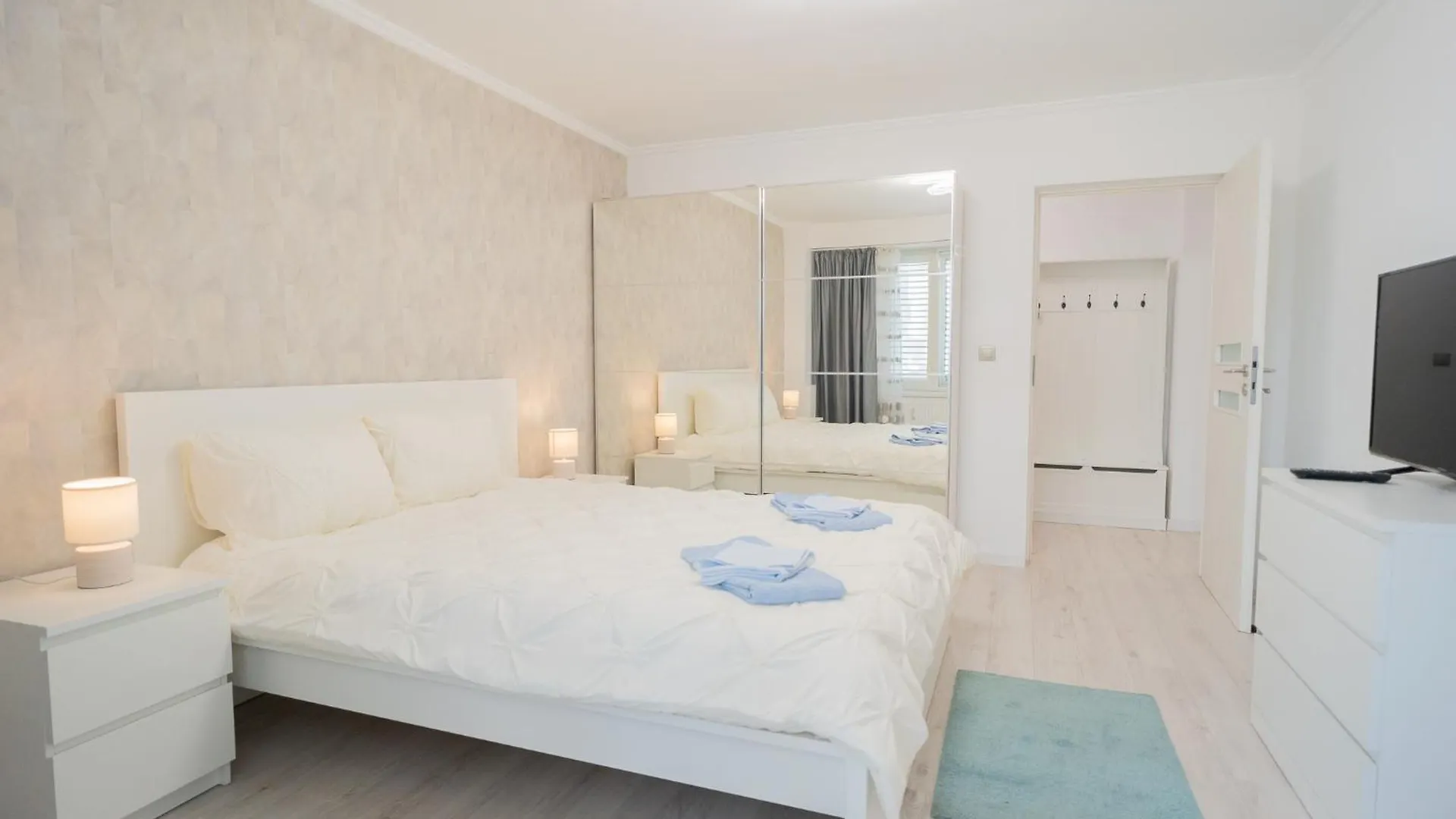 Luxury 2Br On Decebal Avenue Apartment Bucharest 0*,