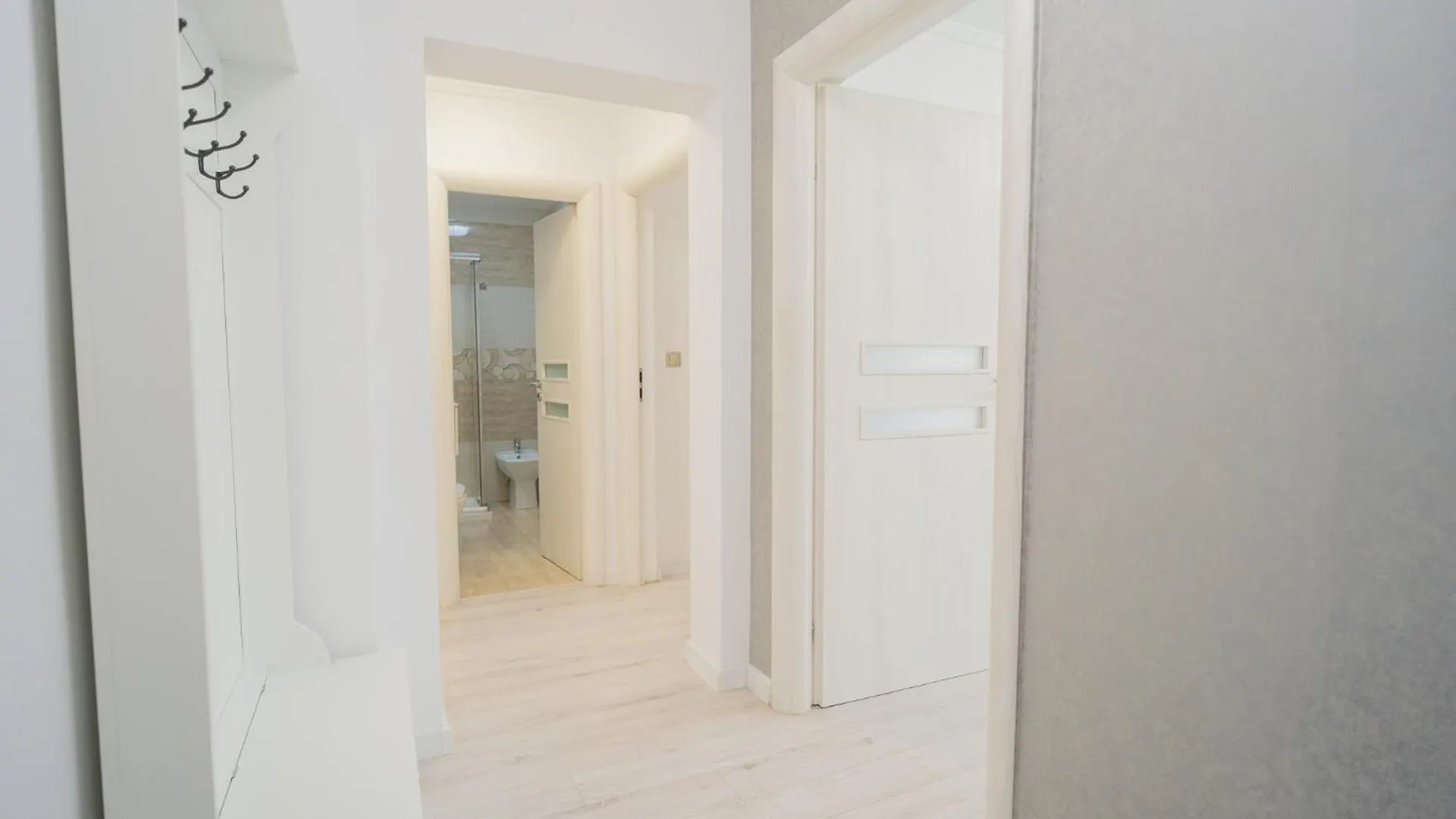 Luxury 2Br On Decebal Avenue Apartment Bucharest Romania